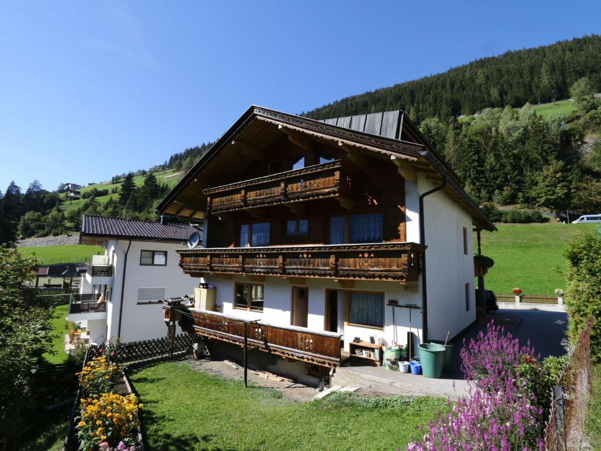 Apartment In Mayrhofen In The Mountains Экстерьер фото