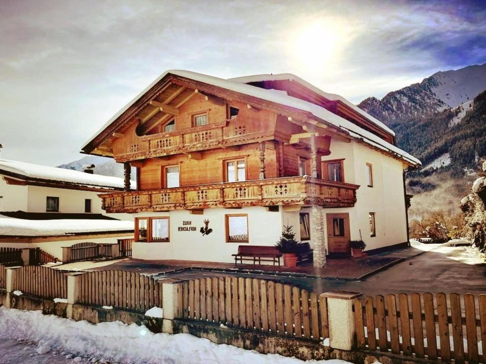 Apartment In Mayrhofen In The Mountains Экстерьер фото