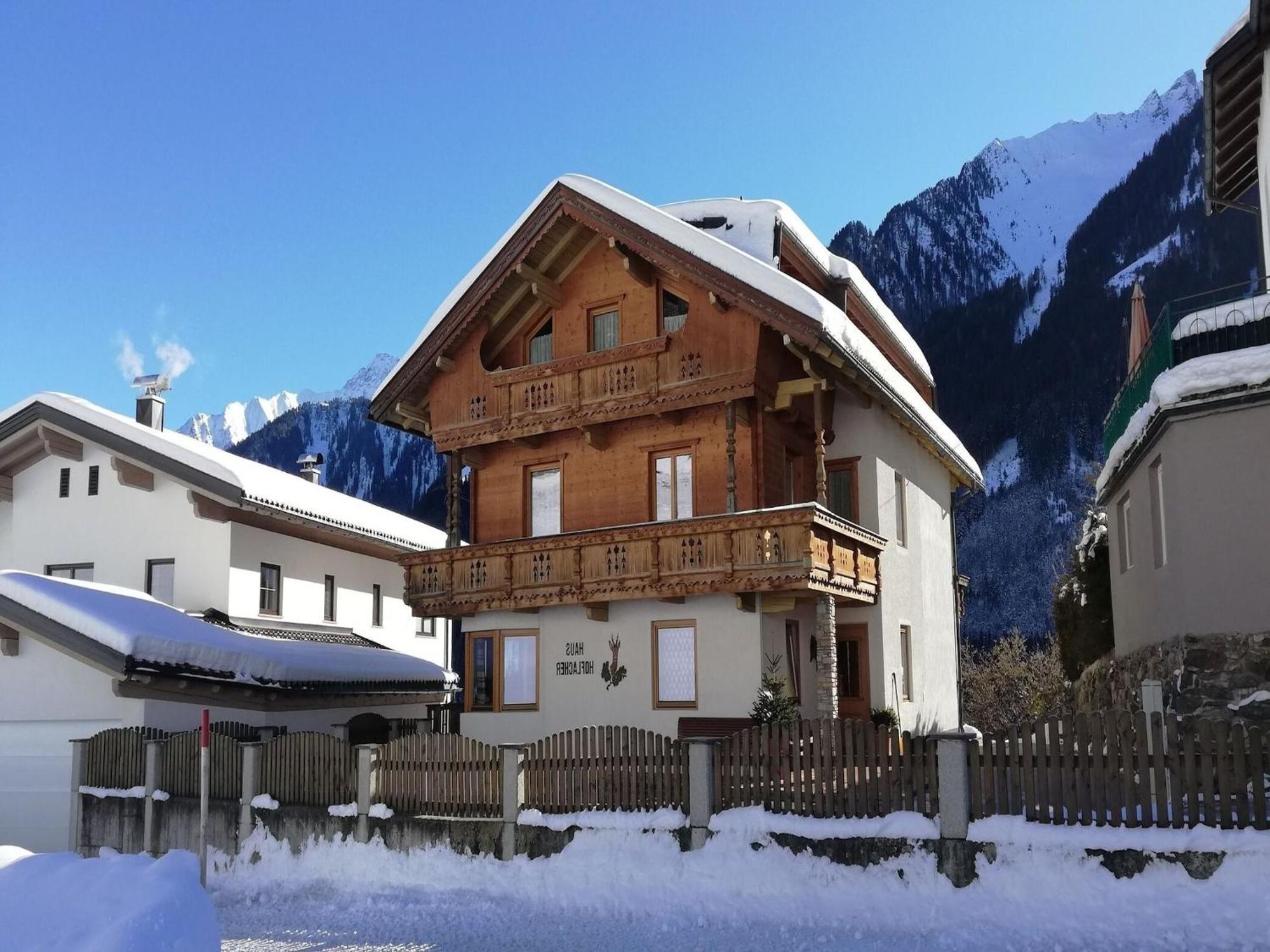 Apartment In Mayrhofen In The Mountains Экстерьер фото